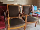 tapis plié, 2 petites chaises + 2 objets